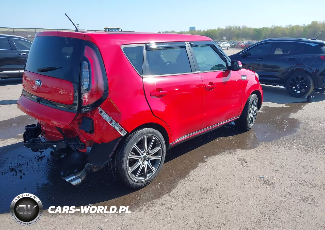 2018 Kia Soul ! VIN:KNDJX3AA0J7605816 - 4