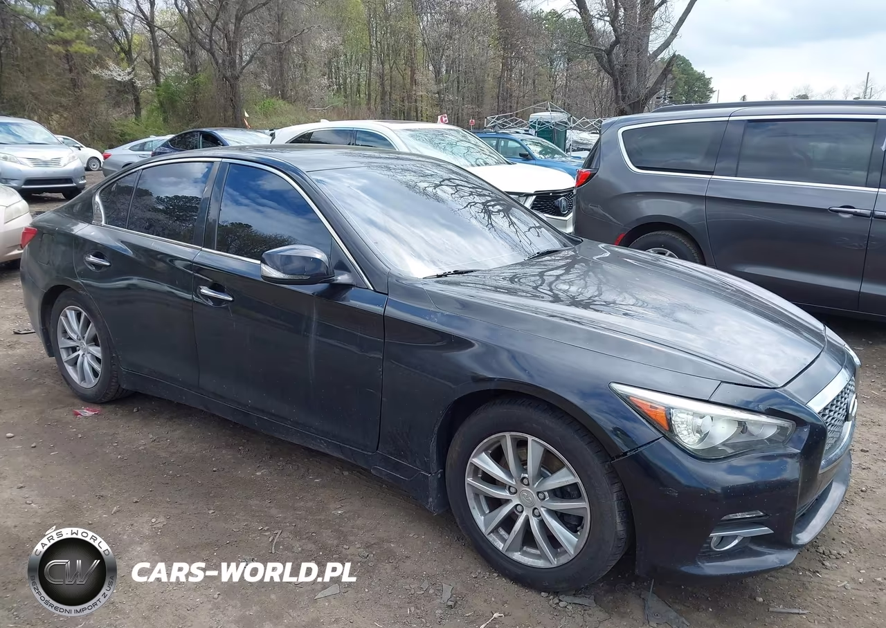 2015 Infiniti Q50 Premium