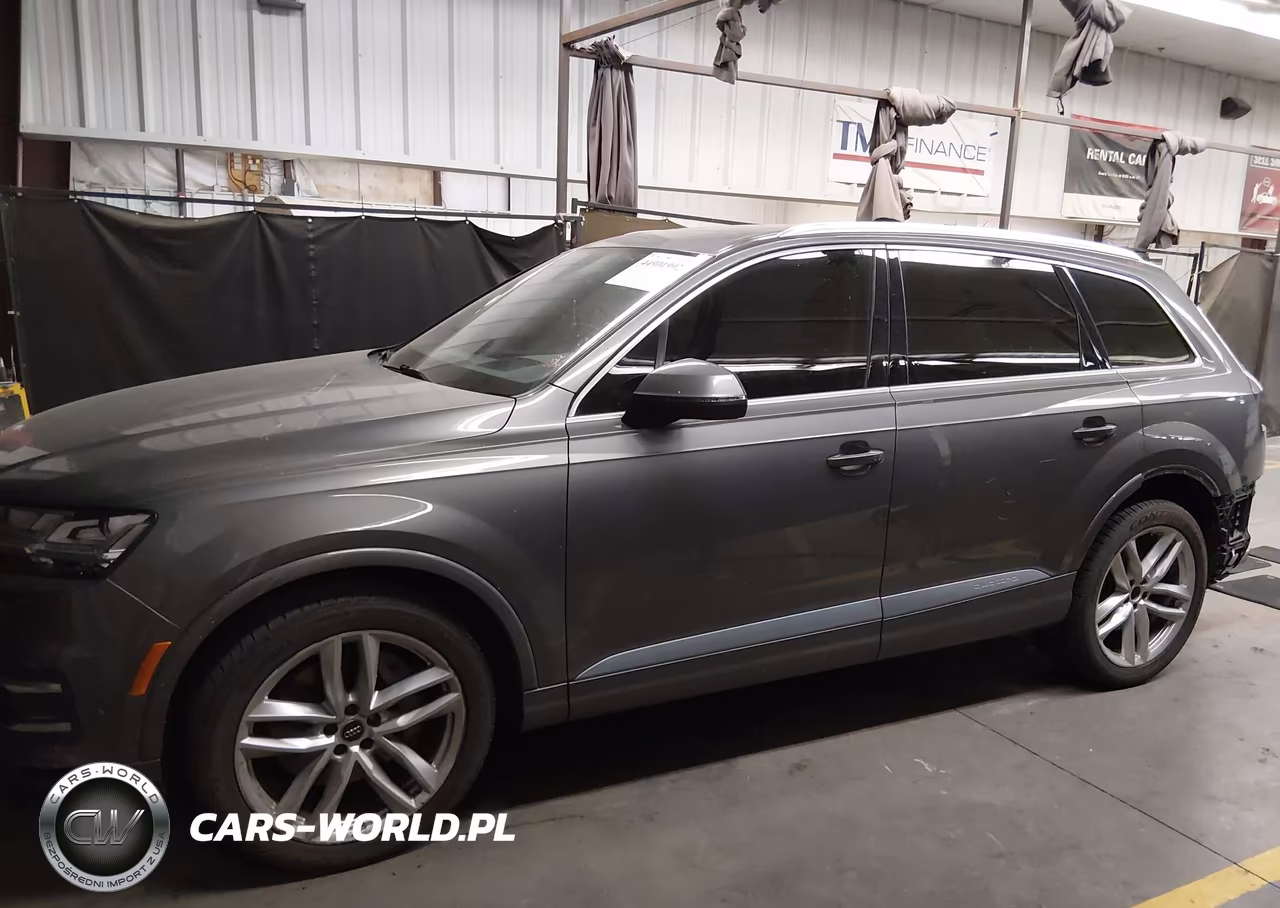 2018 Audi Q7 3.0T Premium VIN:WA1VABF70JD015217 - 15