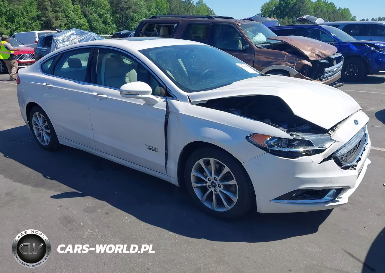 2017 Ford Fusion Energi Se Luxury – zdjęcie 1 z 16