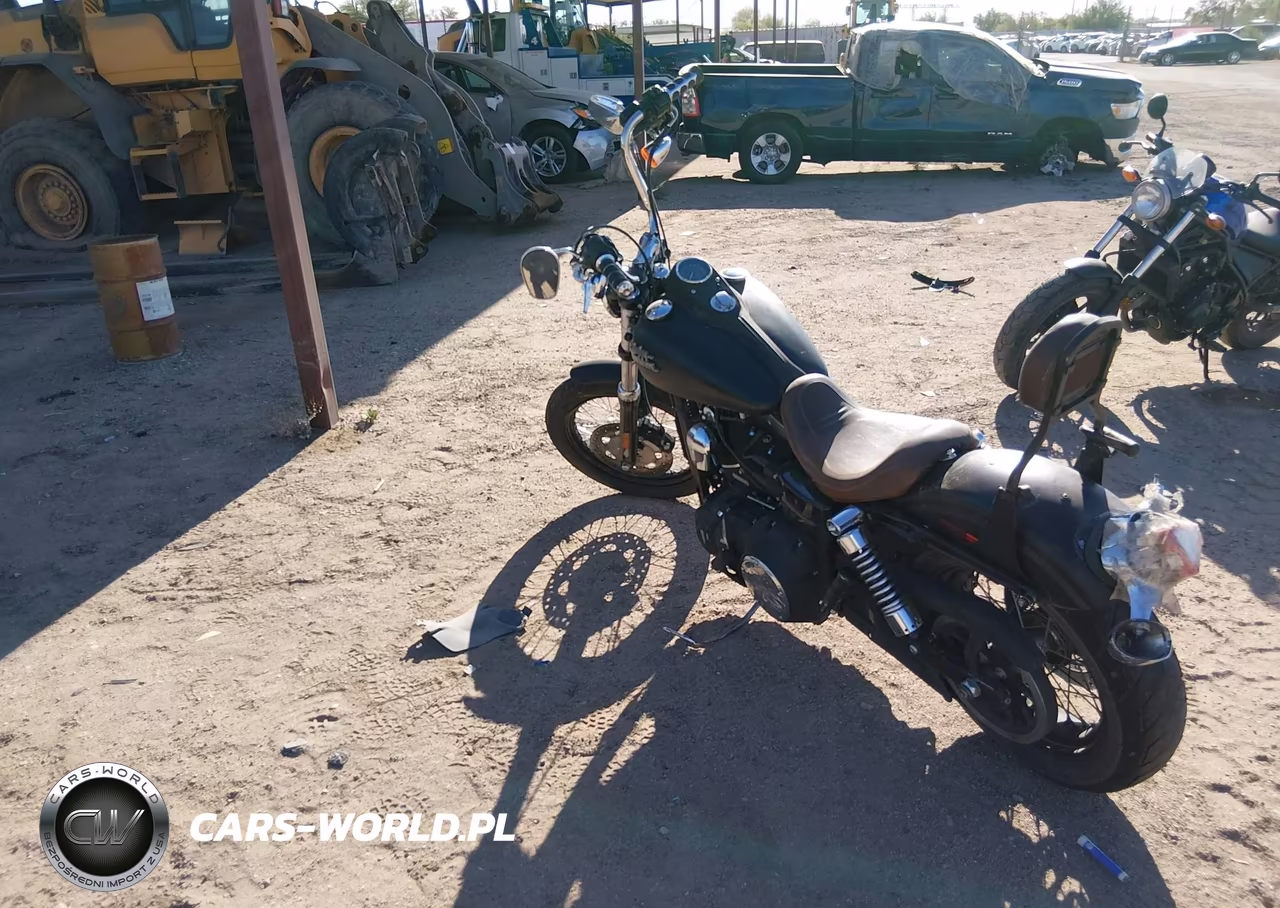 2013 Harley-Davidson Fxdb Dyna Street Bob VIN:1HD1GX413DC331704 - 4