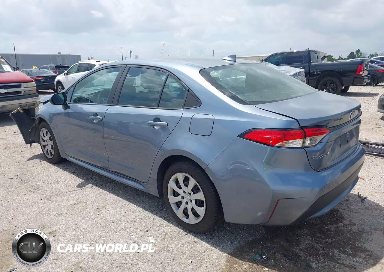 2020 Toyota Corolla Le VIN:5YFEPRAE5LP118118 - 3