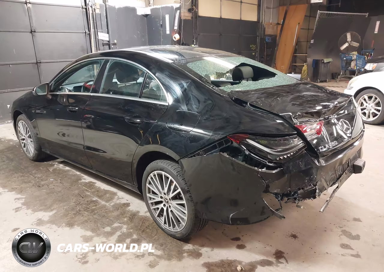 2025 Mercedes-Benz Cla 250 Coupe 4Matic VIN:W1K5J4HB2SN546035 - 3