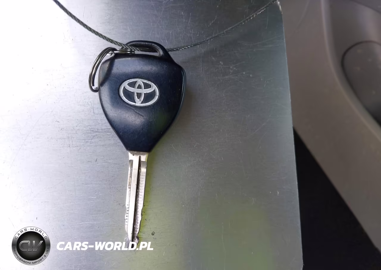 2010 Toyota Corolla Le VIN:1NXBU4EEXAZ300529 - 11