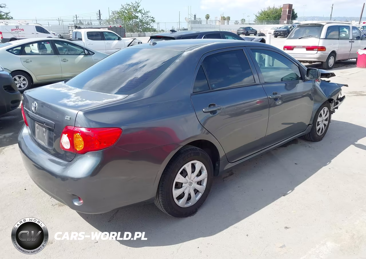 2010 Toyota Corolla Le VIN:1NXBU4EEXAZ300529 - 4