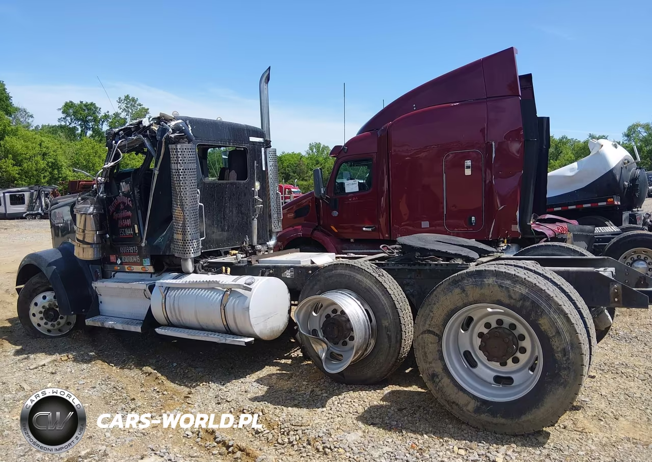 2007 Kenworth Construction W900 VIN:1XKWDB9X67J170544 - 13