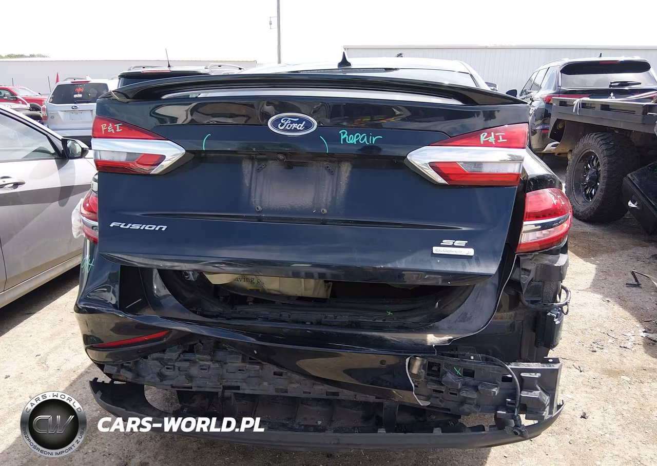 2020 Ford Fusion Se VIN:3FA6P0HD5LR110937 - 17