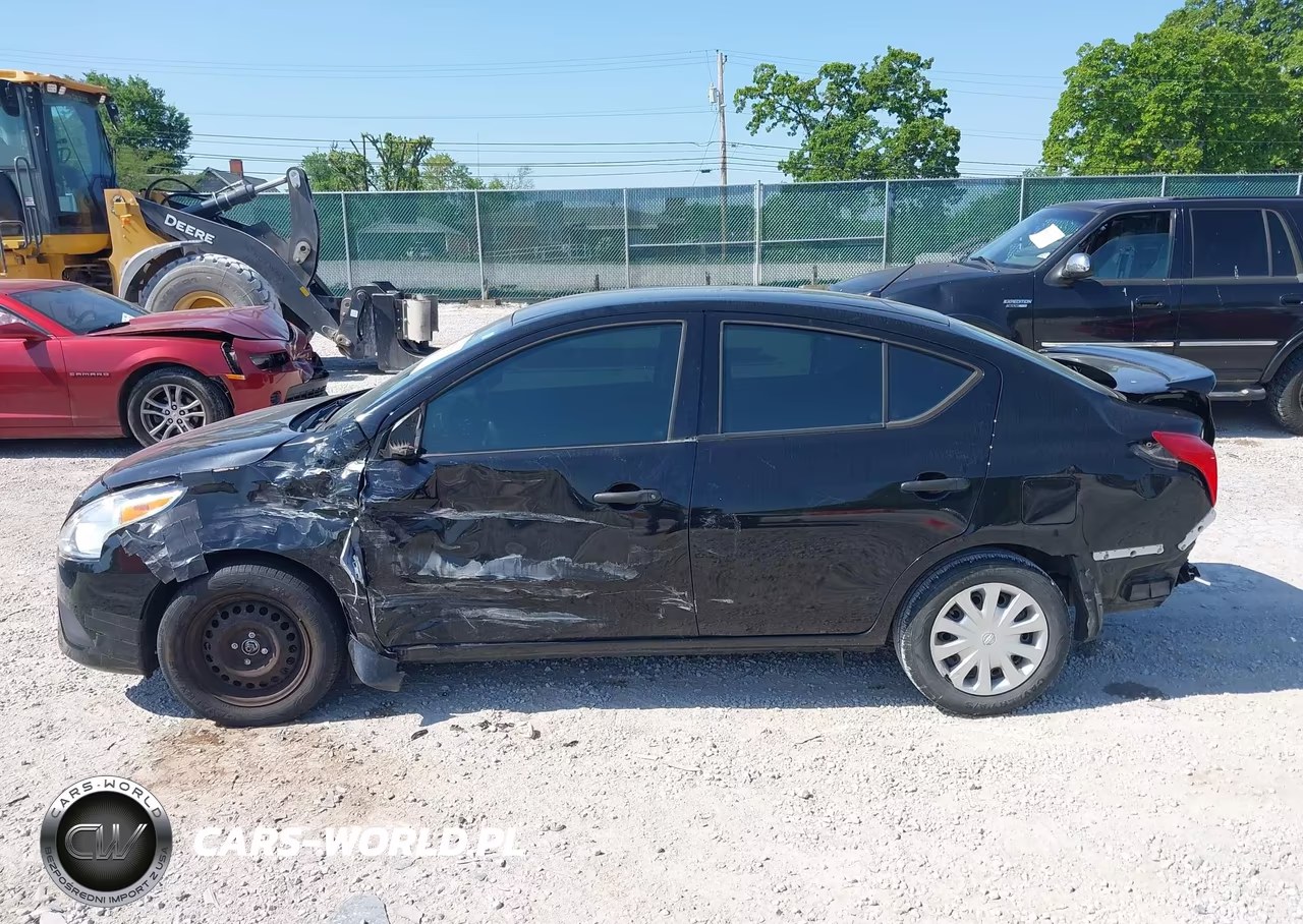 2017 Nissan Versa 1.6 S+ VIN:3N1CN7AP3HL828001 - 14