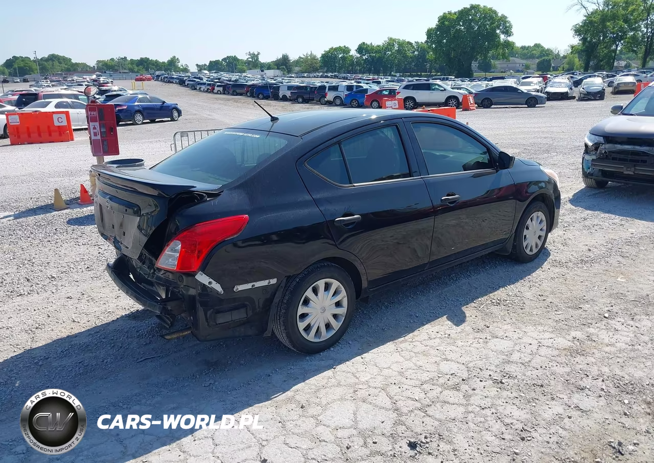 2017 Nissan Versa 1.6 S+ VIN:3N1CN7AP3HL828001 - 4