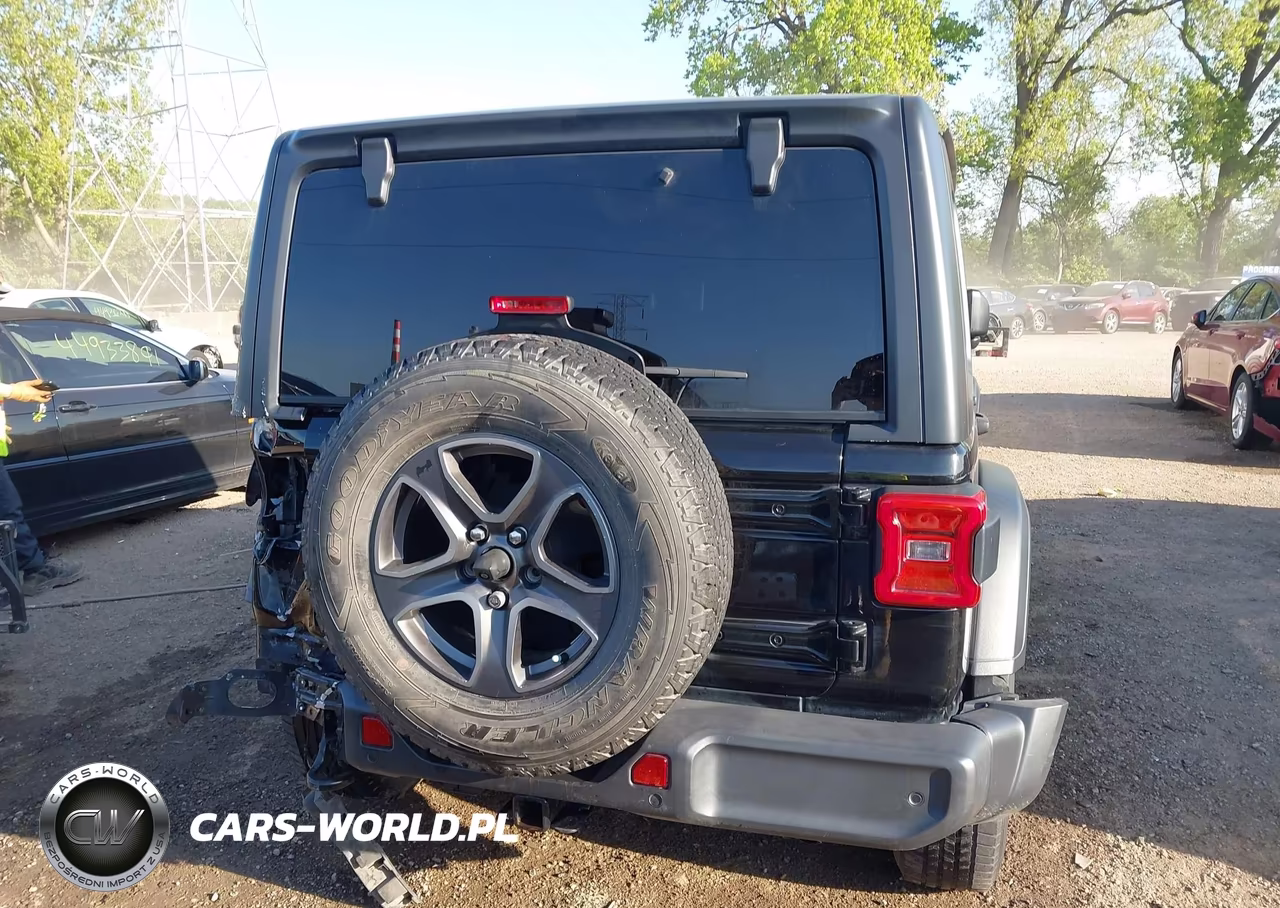 2018 Jeep Wrangler Unlimited Sport S 4X4 VIN:1C4HJXDG3JW115397 - 16