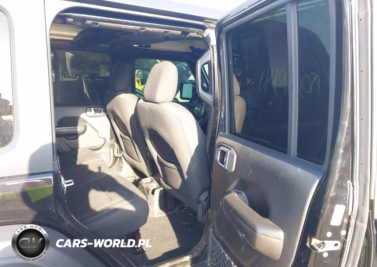 2018 Jeep Wrangler Unlimited Sport S 4X4 VIN:1C4HJXDG3JW115397 - 8
