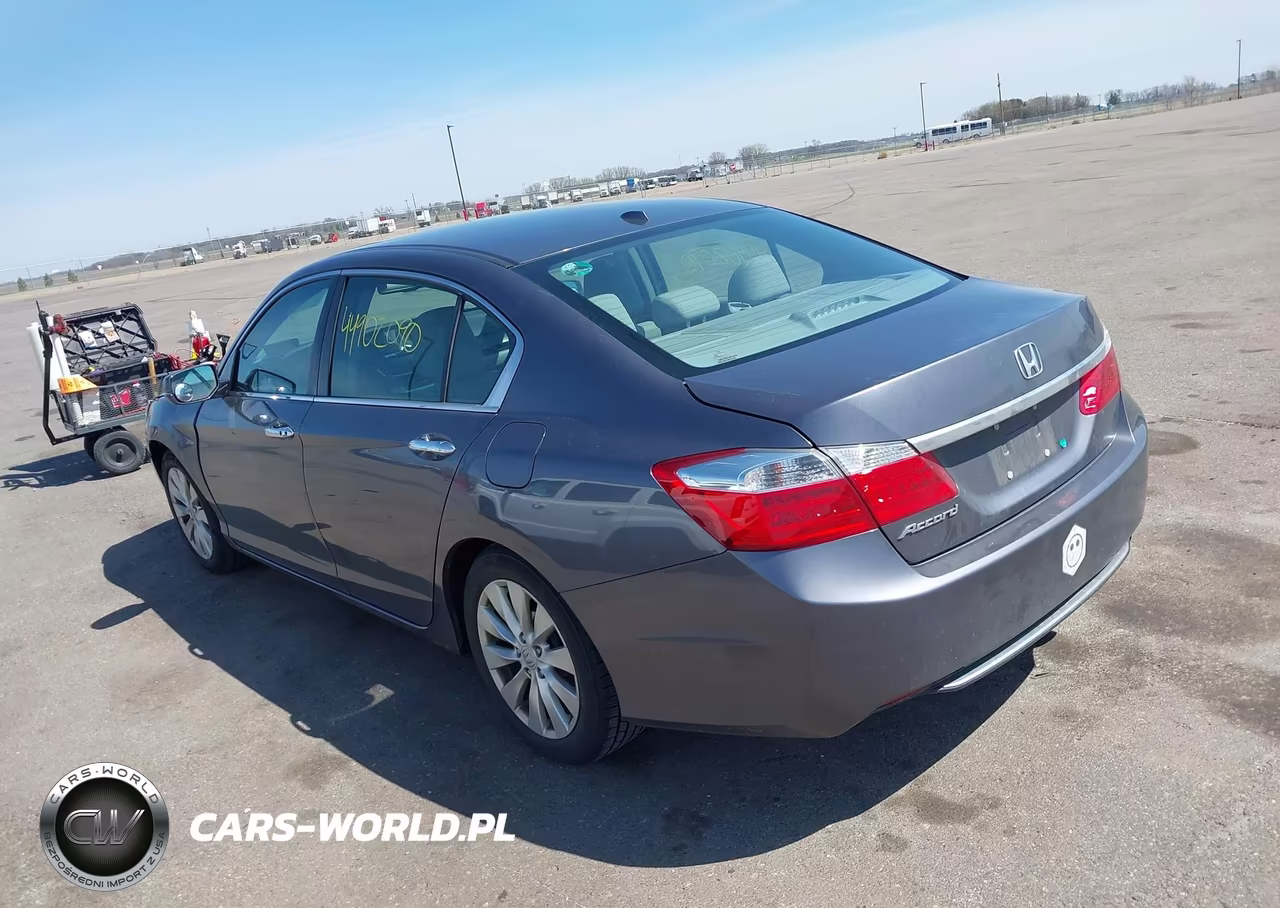 2015 Honda Accord Ex-L VIN:1HGCR2F89FA263300 - 3