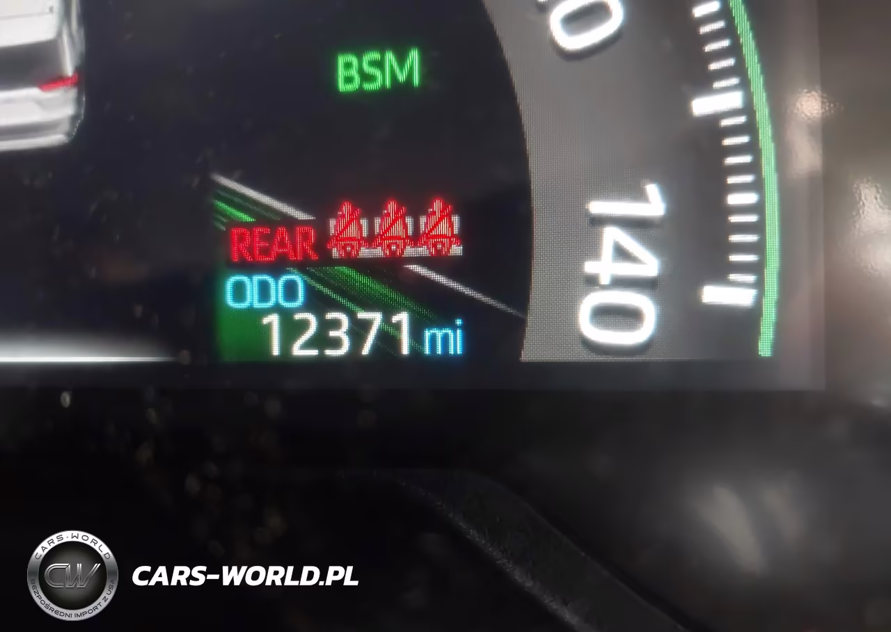 2025 Toyota Rav4 Xle VIN:JTMP1RFV4SJ043207 - 16