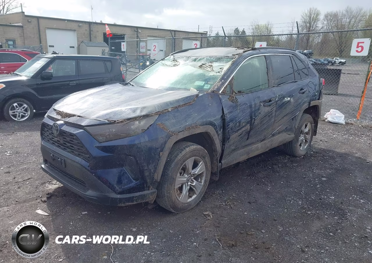 2025 Toyota Rav4 Xle VIN:JTMP1RFV4SJ043207 - 2