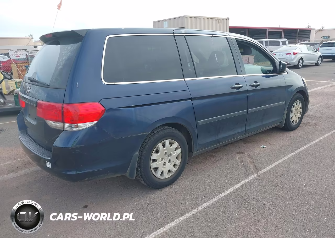 2008 Honda Odyssey Lx VIN:5FNRL38238B043279 - 4