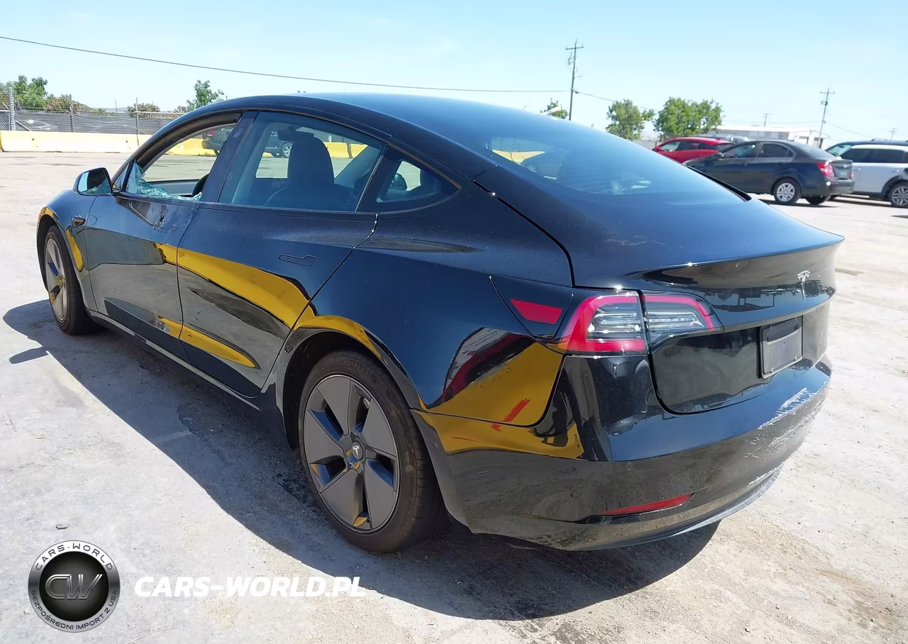 2021 Tesla Model 3 Standard Range Plus Rear-Wheel Drive VIN:5YJ3E1EA7MF938509 - 3