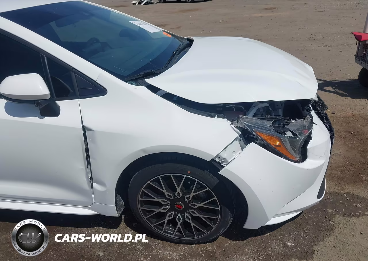 2022 Toyota Corolla Le VIN:5YFEPMAE0NP385060 - 19