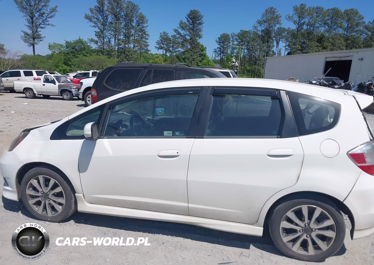2012 Honda Fit Sport VIN:JHMGE8H53CS005912 - 14