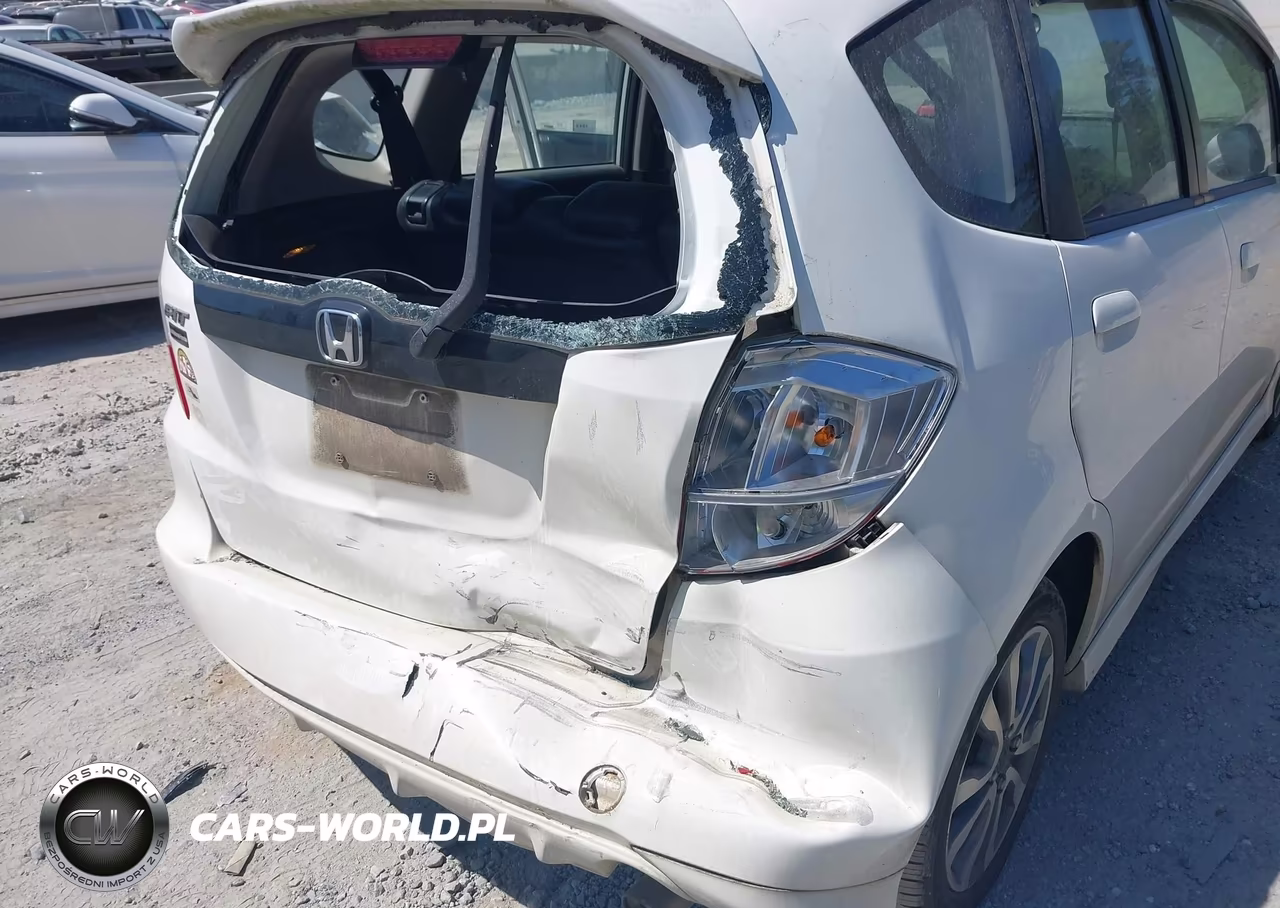 2012 Honda Fit Sport VIN:JHMGE8H53CS005912 - 6