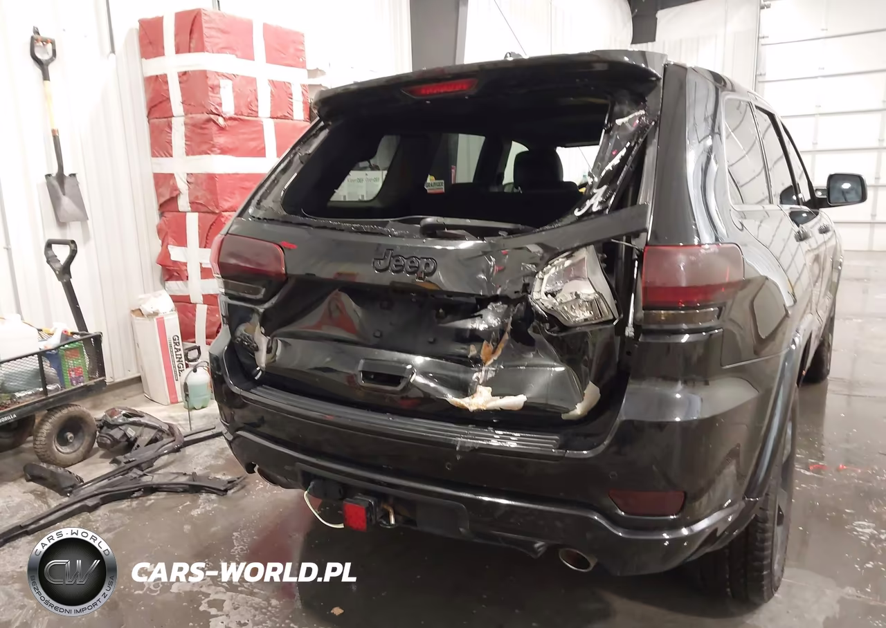 2015 Jeep Grand Cherokee Altitude VIN:1C4RJFAG8FC664167 - 6