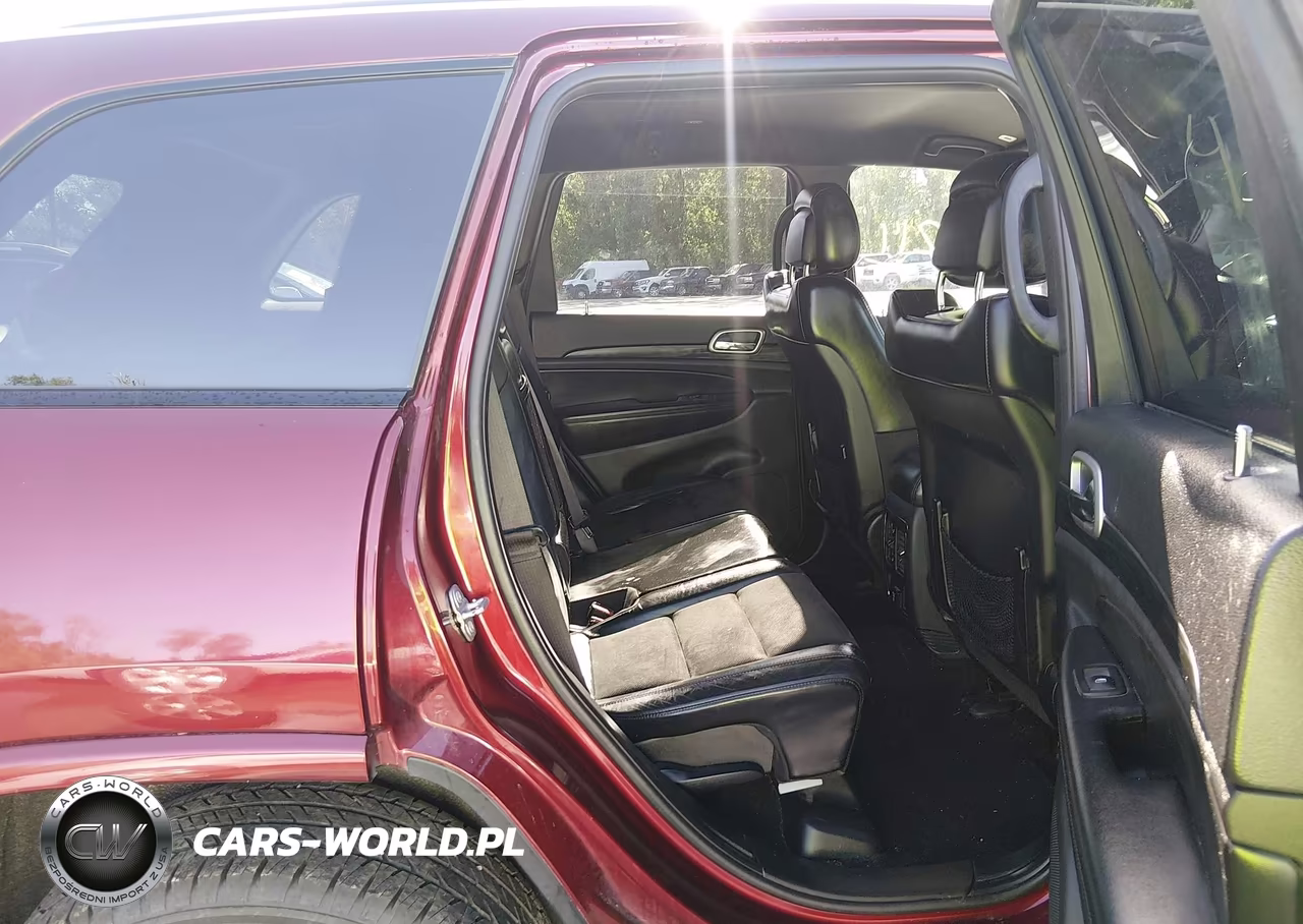 2019 Jeep Grand Cherokee Altitude 4X4 VIN:1C4RJFAGXKC838847 - 8