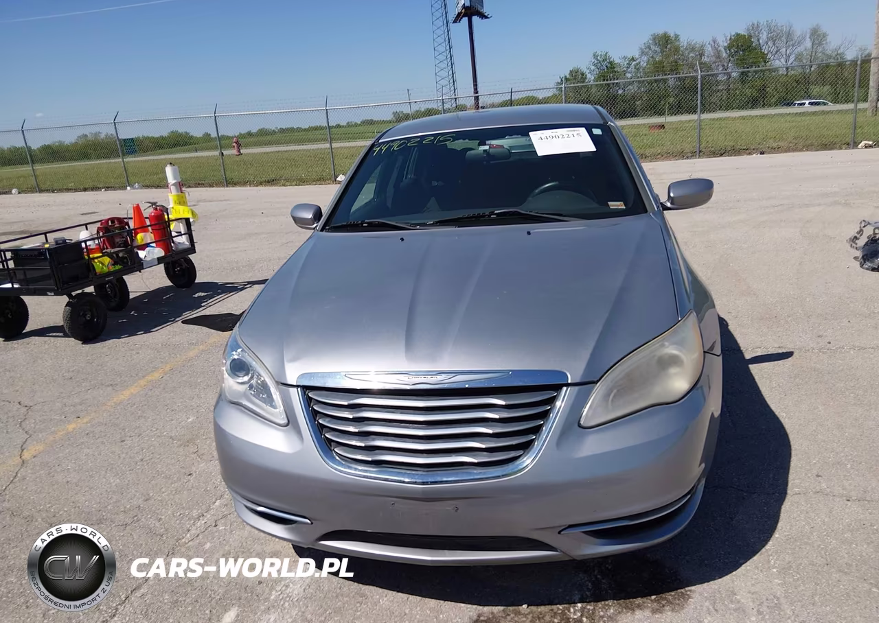 2014 Chrysler 200 Touring VIN:1C3CCBBG5EN114827 - 12