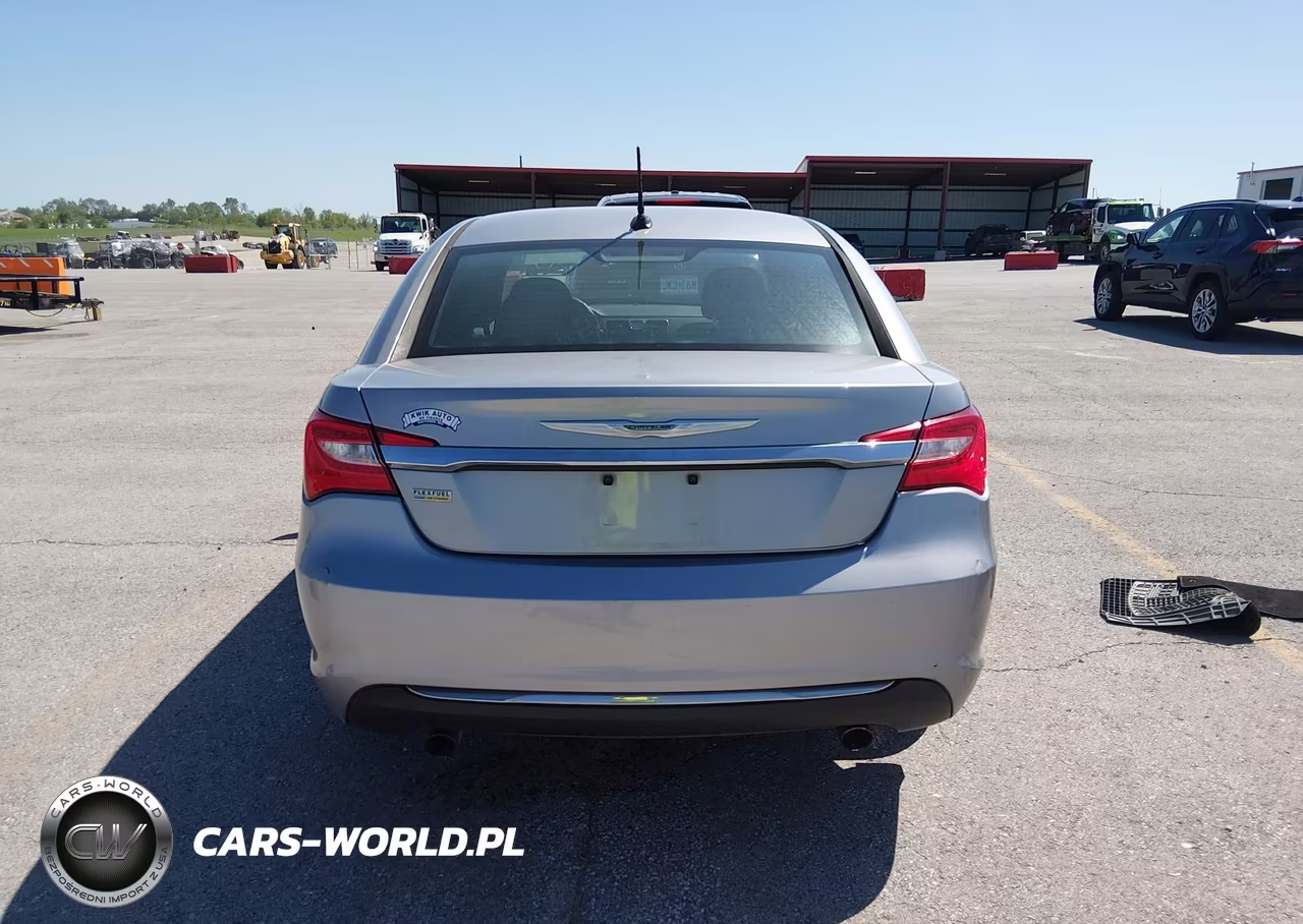 2014 Chrysler 200 Touring VIN:1C3CCBBG5EN114827 - 16