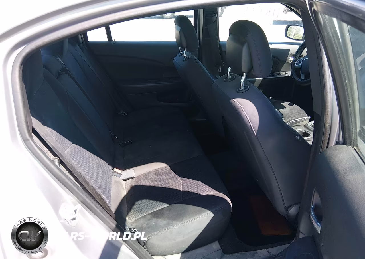 2014 Chrysler 200 Touring VIN:1C3CCBBG5EN114827 - 8