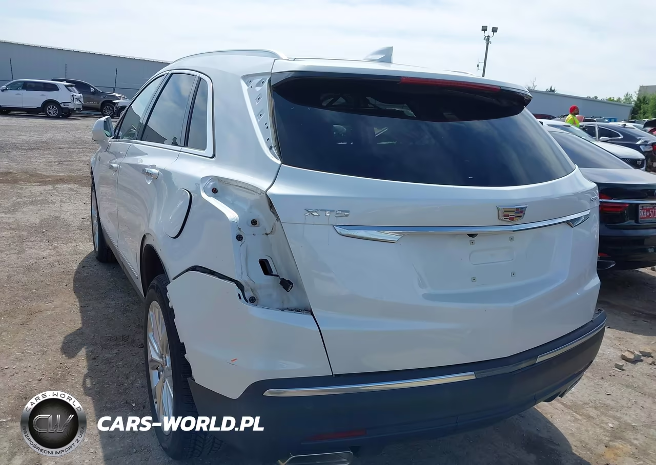 2018 Cadillac Xt5 Luxury VIN:1GYKNCRS2JZ221560 - 17
