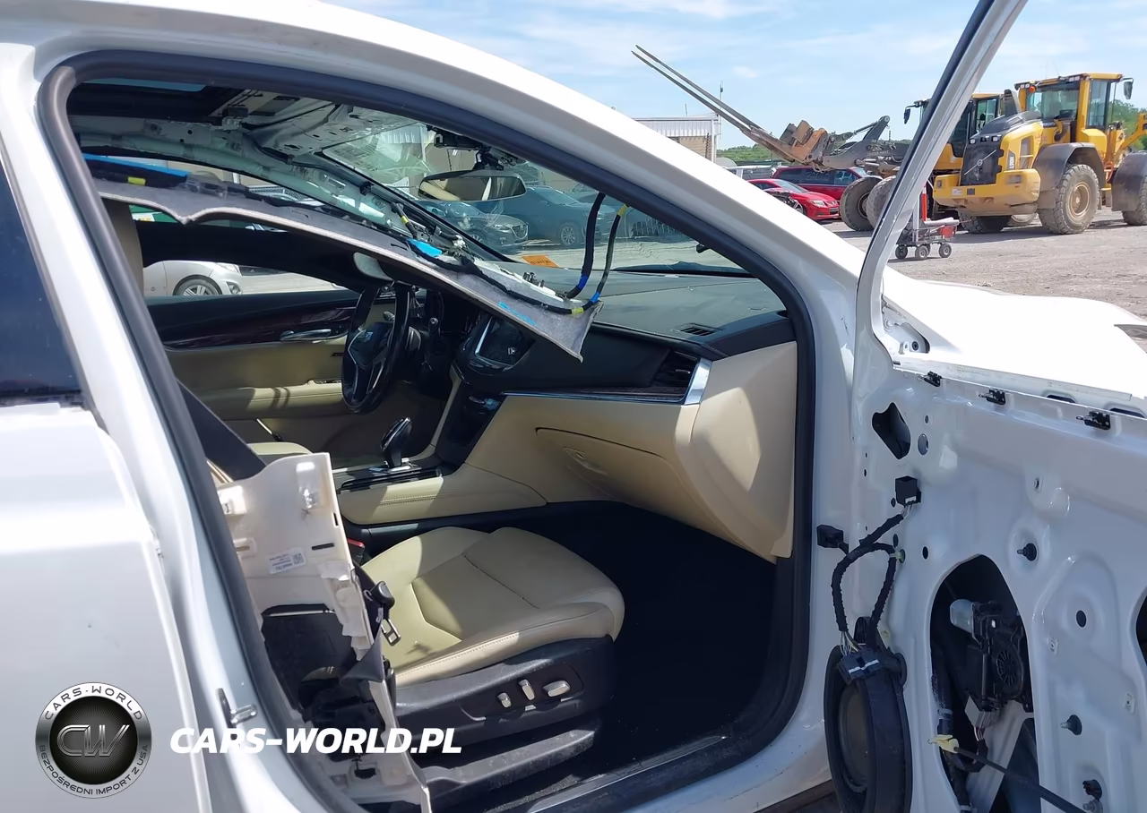 2018 Cadillac Xt5 Luxury VIN:1GYKNCRS2JZ221560 - 5