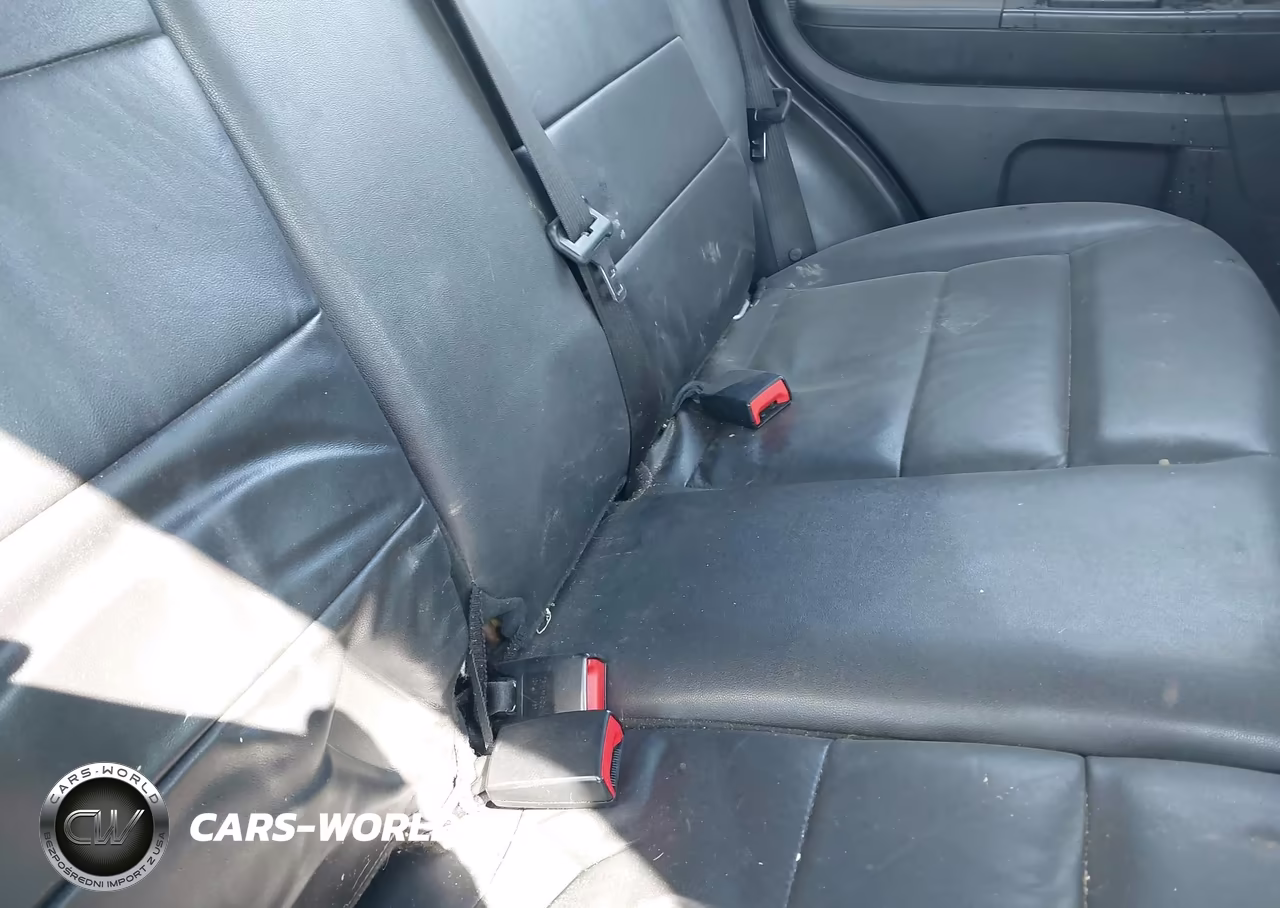 2010 Ford Escape Limited VIN:1FMCU9EG4AKB61495 - 8