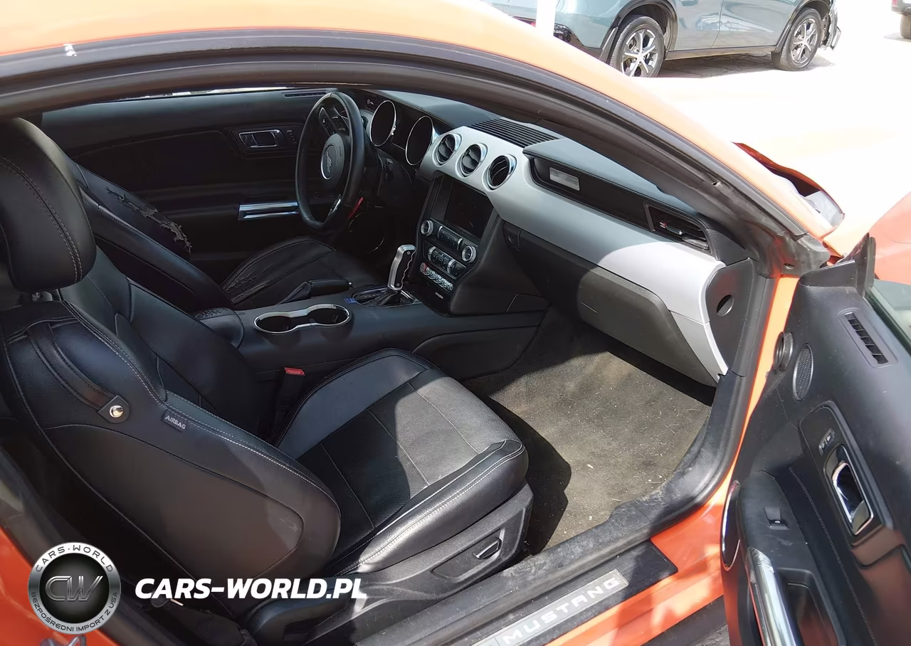 2016 Ford Mustang Ecoboost VIN:1FA6P8TH8G5280582 - 5