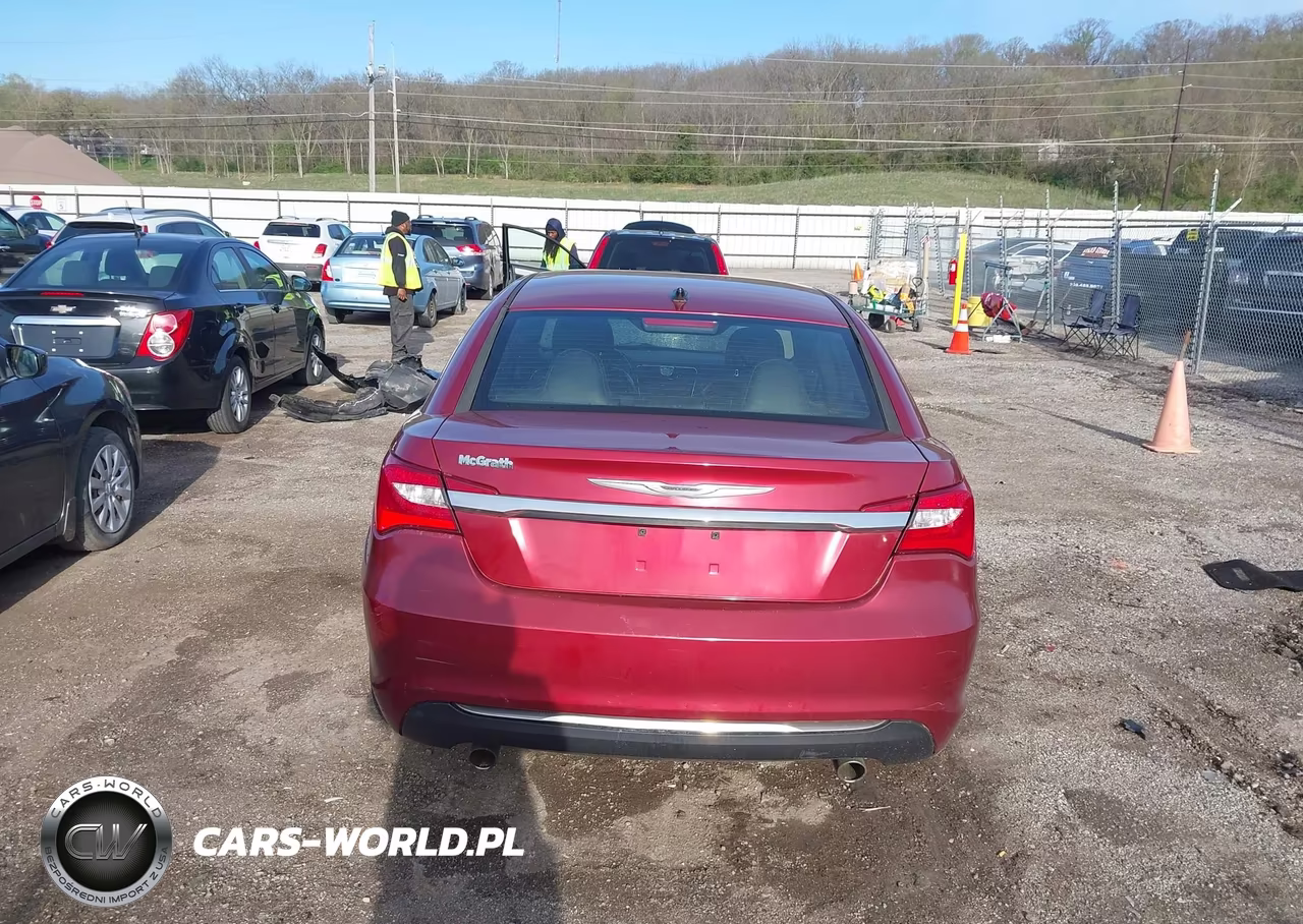 2013 Chrysler 200 Limited VIN:1C3CCBCG1DN767958 - 16