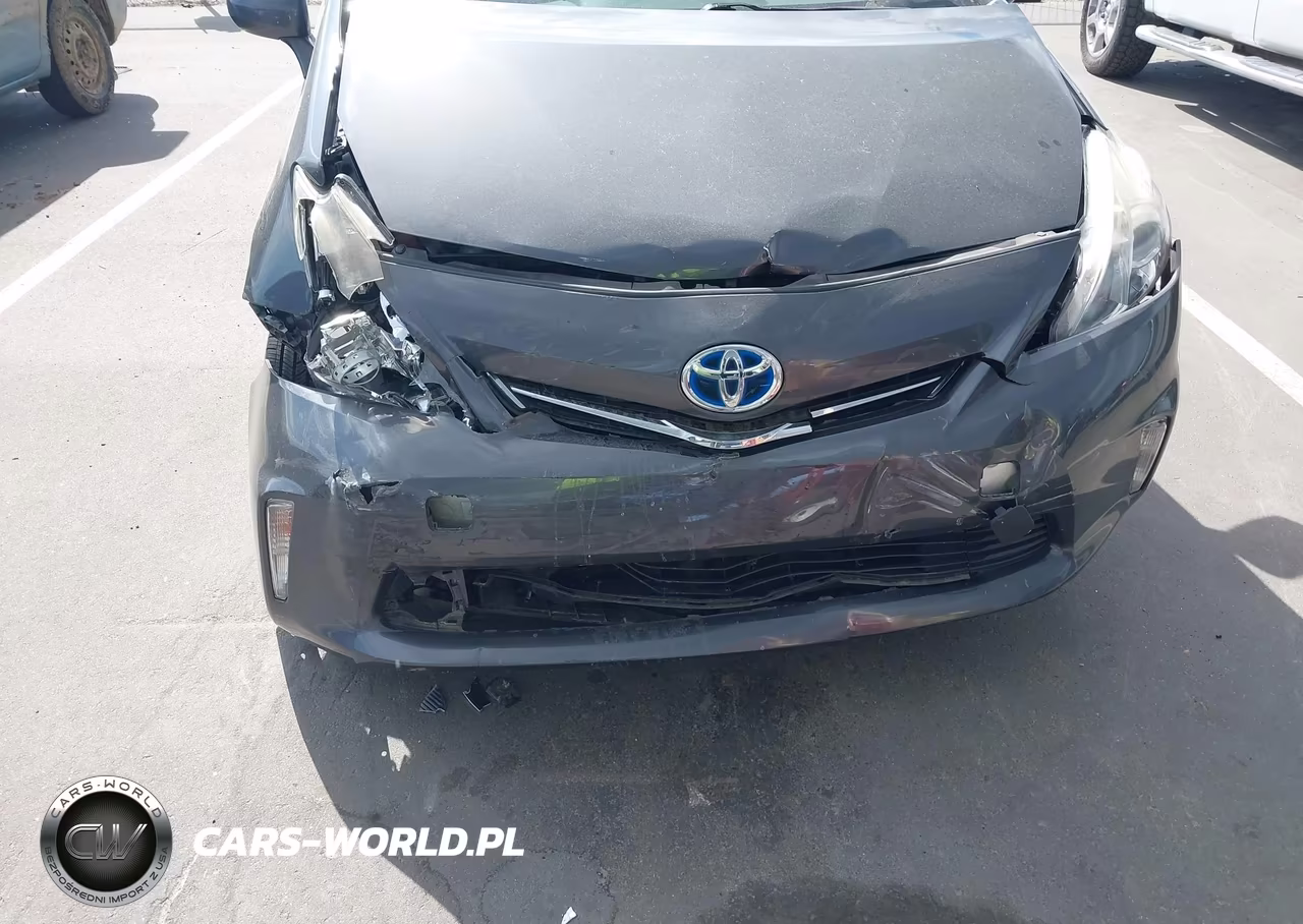 2014 Toyota Prius V Two VIN:JTDZN3EU0E3296469 - 6
