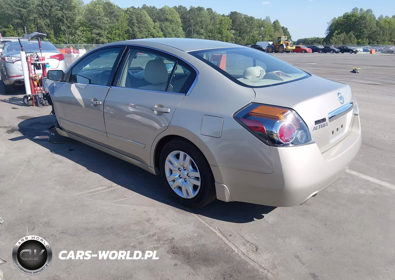 2010 Nissan Altima 2.5 S VIN:1N4AL2AP4AN406215 - 3