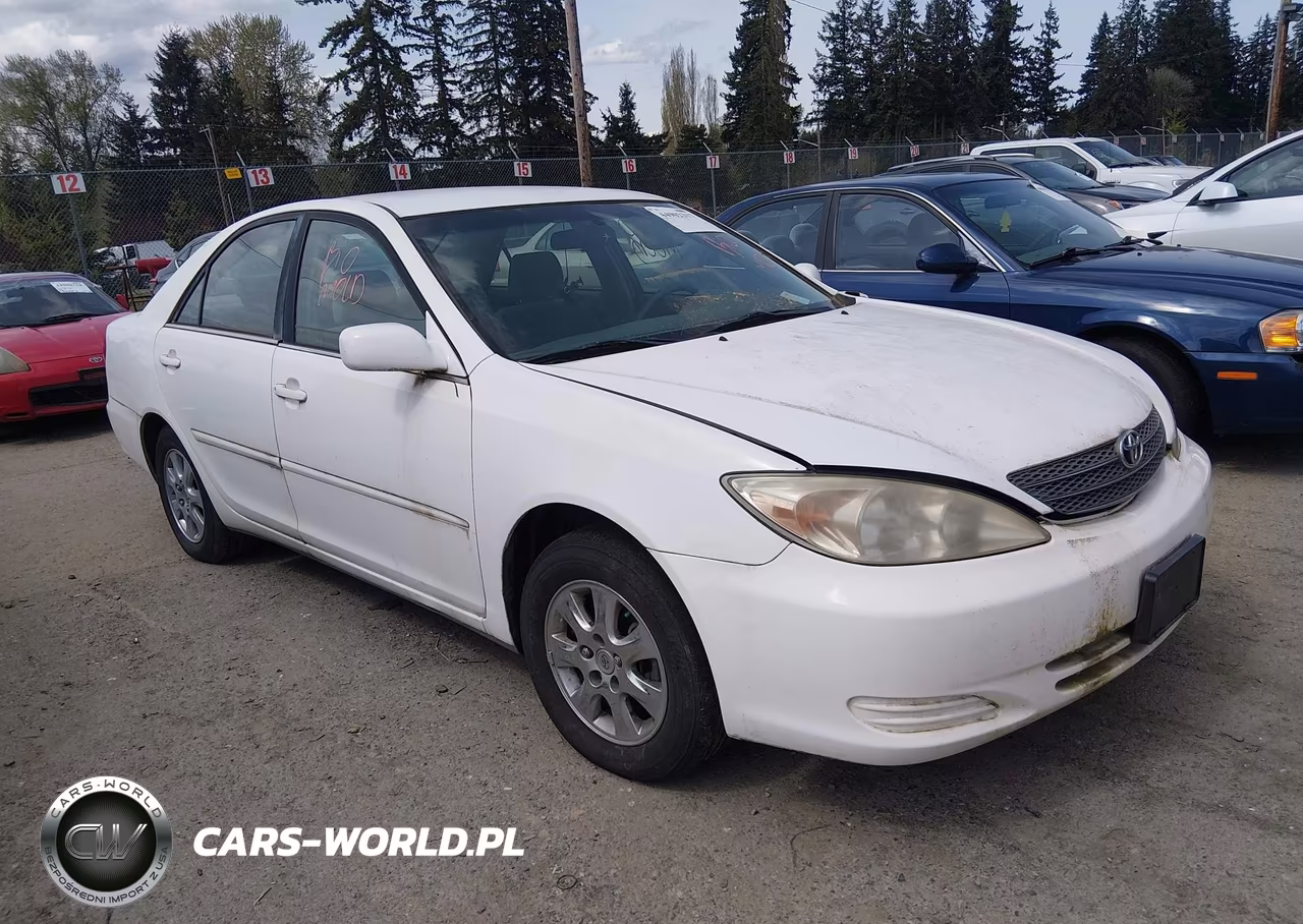 2004 Toyota Camry Le