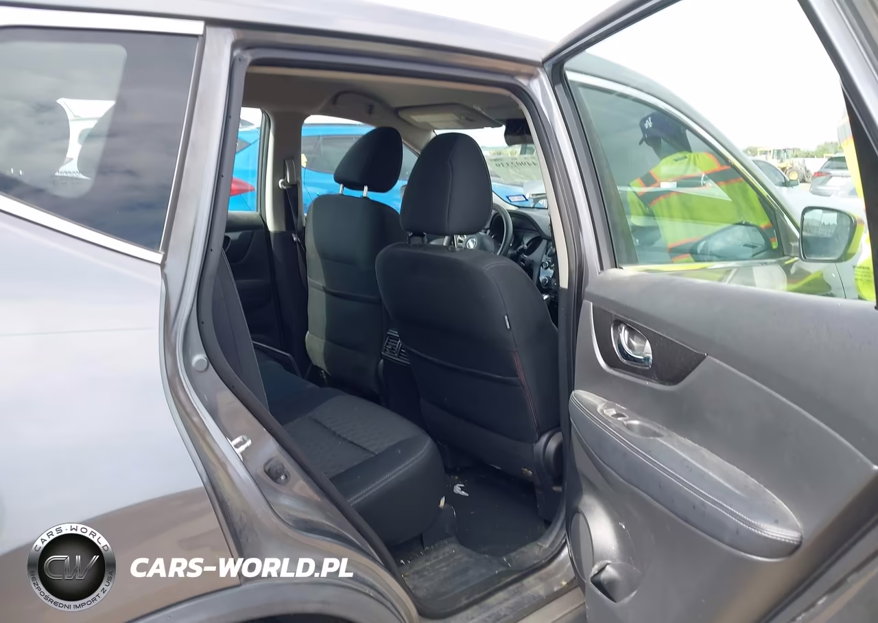 2018 Nissan Rogue S VIN:KNMAT2MT5JP596730 - 8