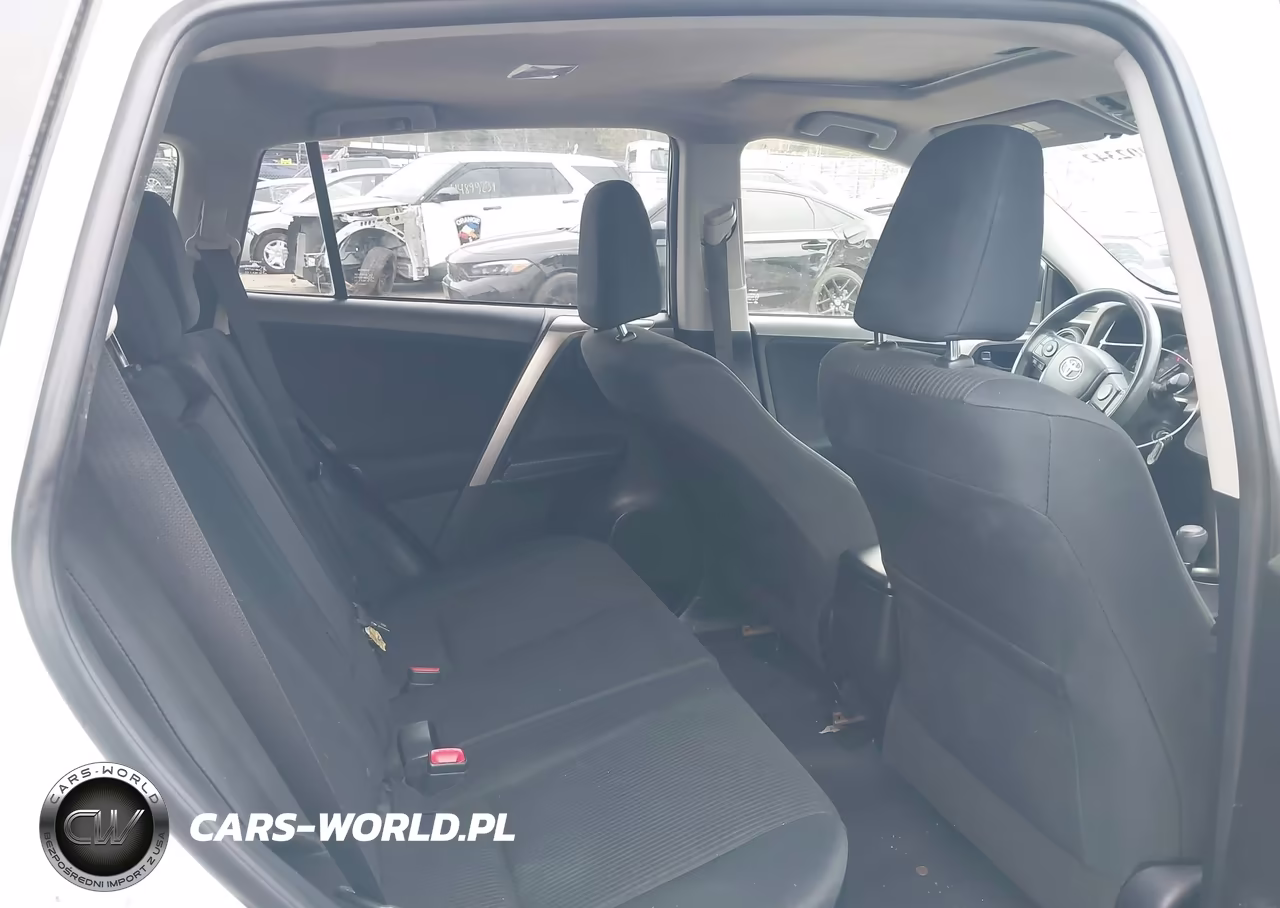 2015 Toyota Rav4 Le VIN:JTMBFREV3FJ048899 - 8