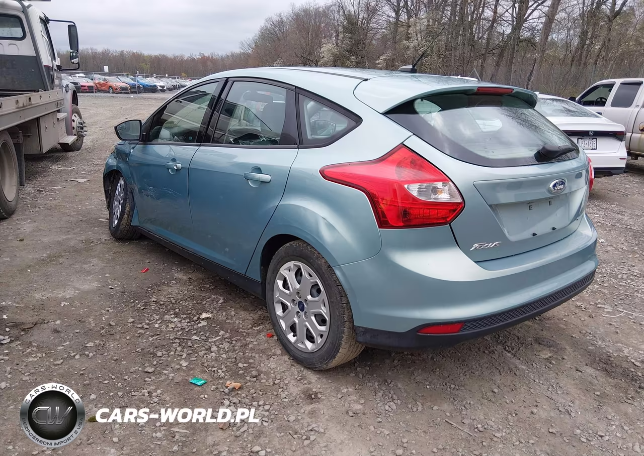 2012 Ford Focus Se VIN:1FAHP3K29CL442721 - 3