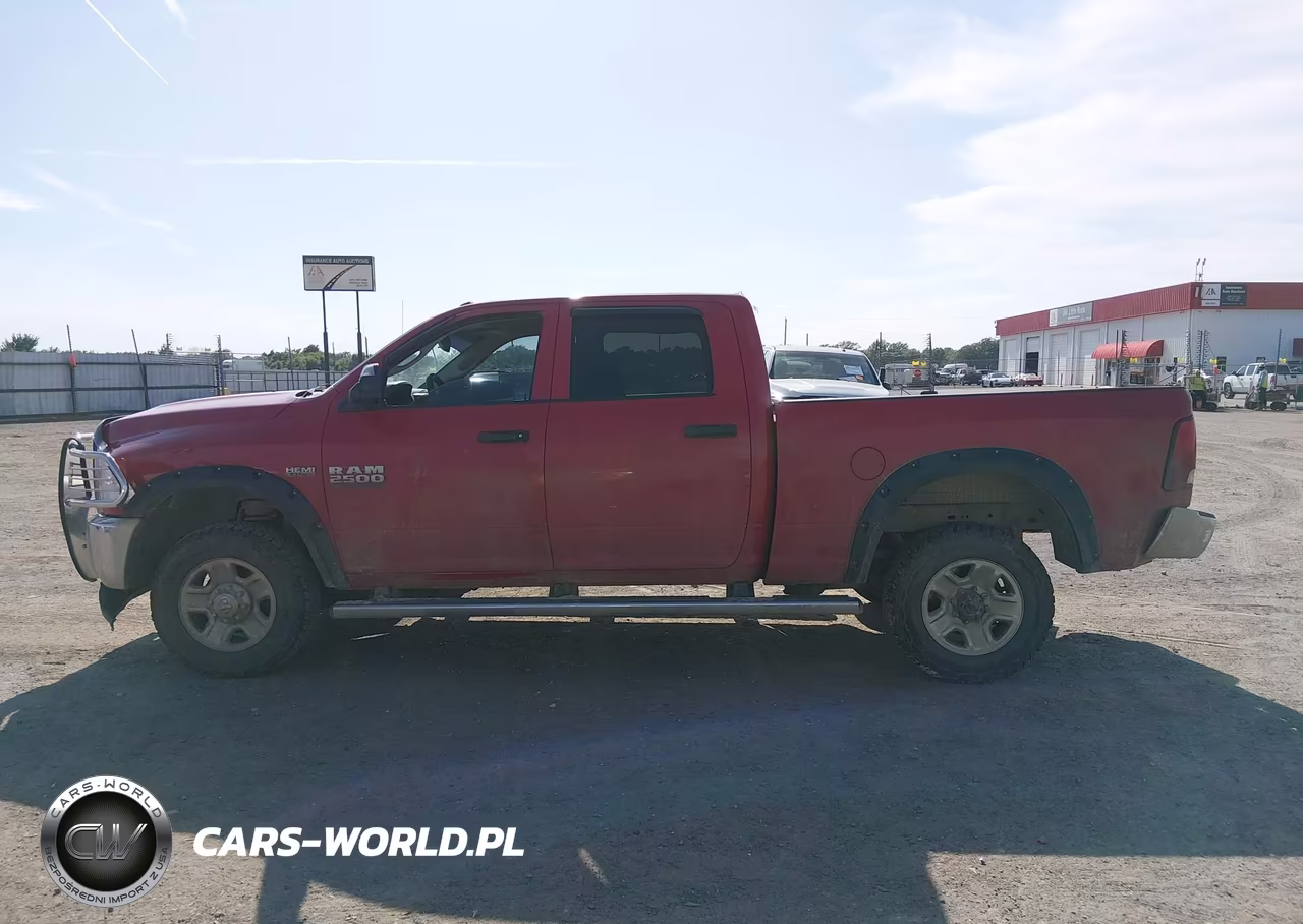 2015 Ram 2500 Tradesman VIN:3C6UR5CJ3FG658481 - 15