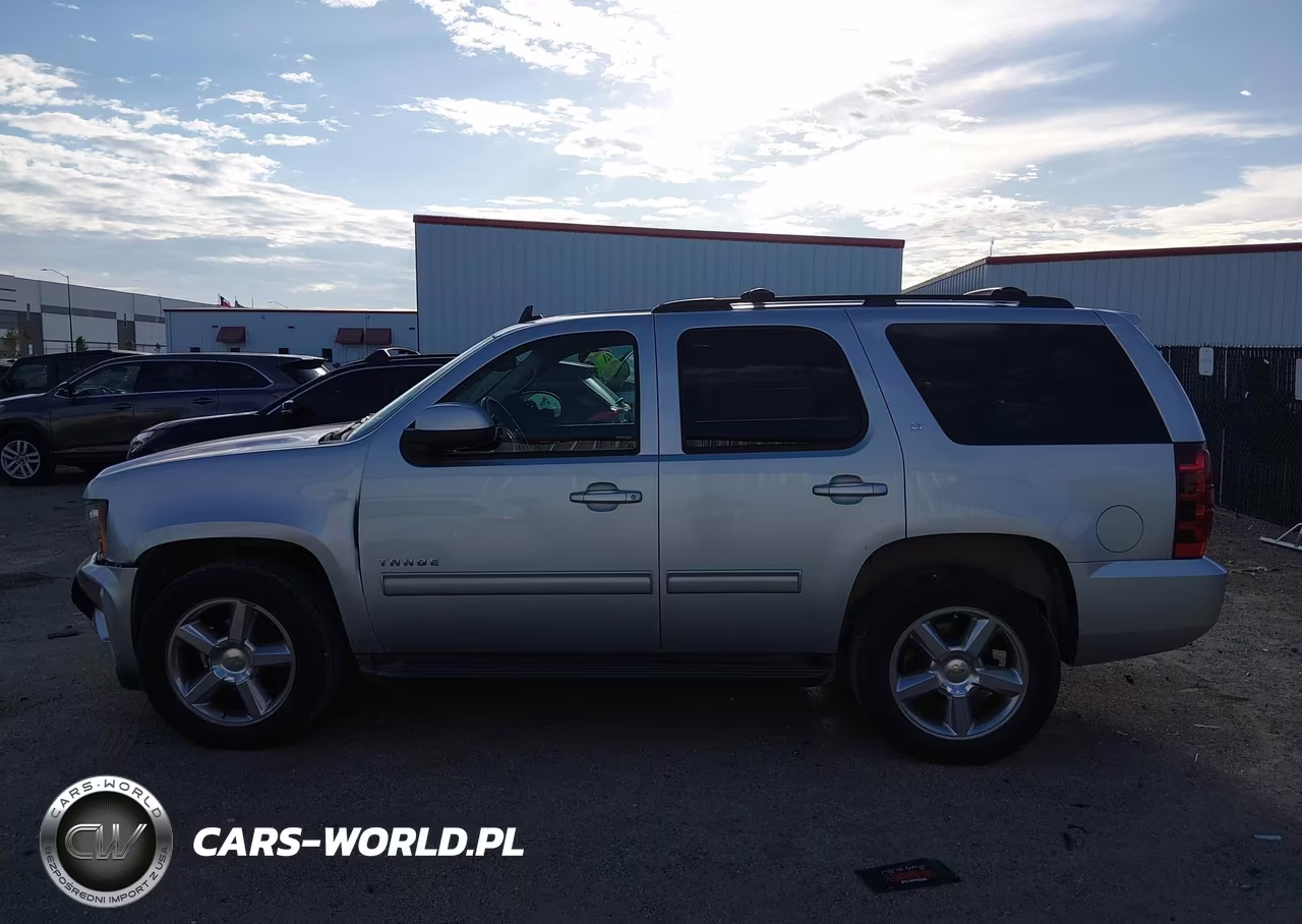 2013 Chevrolet Tahoe Lt VIN:1GNSCBE07DR267133 - 14