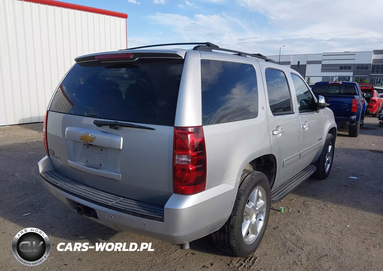 2013 Chevrolet Tahoe Lt VIN:1GNSCBE07DR267133 - 4