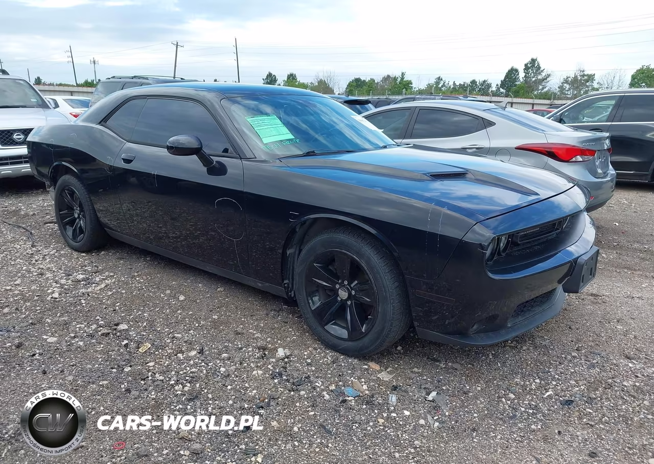 2015 Dodge Challenger Sxt – zdjęcie 1 z 18