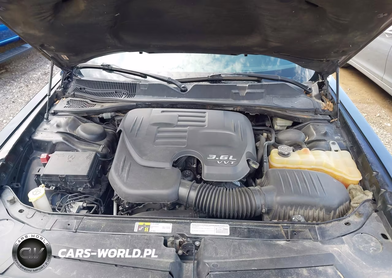 2015 Dodge Challenger Sxt VIN:2C3CDZAG5FH702776 - 10