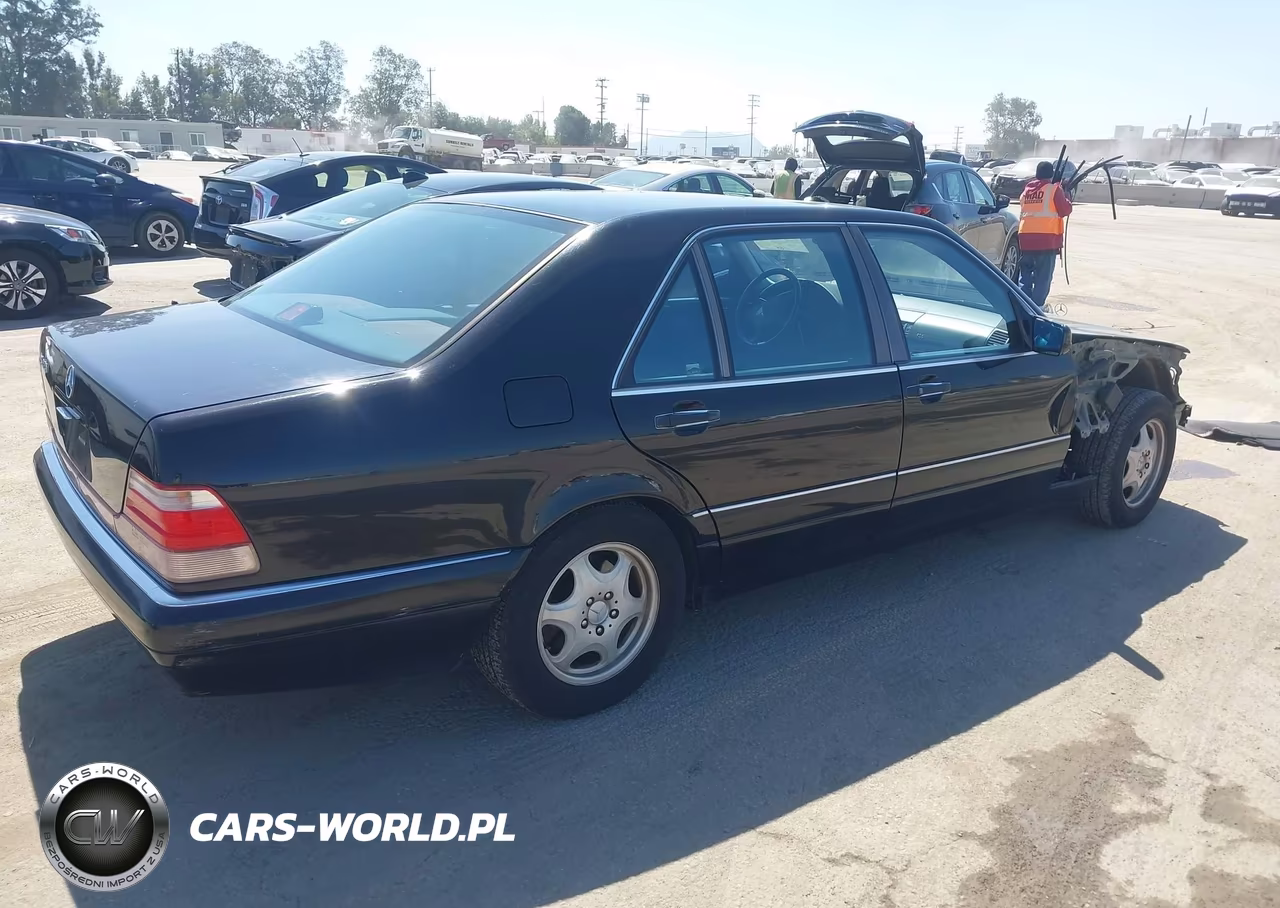 1998 Mercedes-Benz S 420 VIN:WDBGA43G2WA382044 - 4