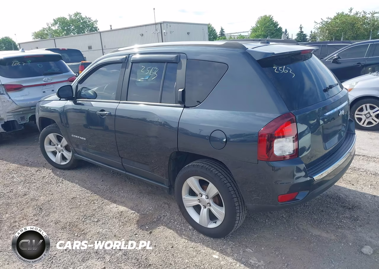 2015 Jeep Compass High Altitude Edition VIN:1C4NJCEA1FD273682 - 3