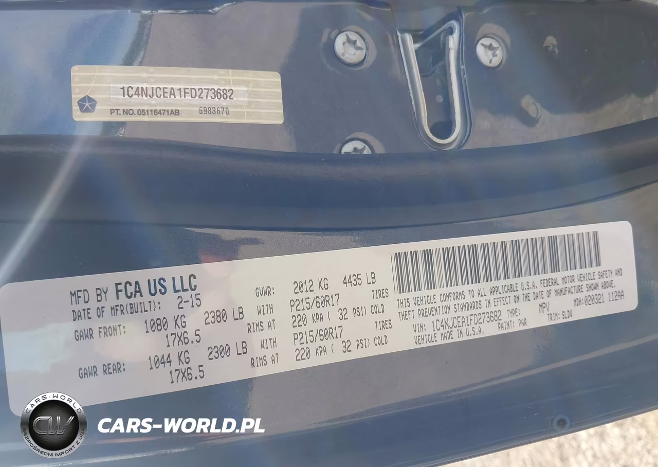 2015 Jeep Compass High Altitude Edition VIN:1C4NJCEA1FD273682 - 9