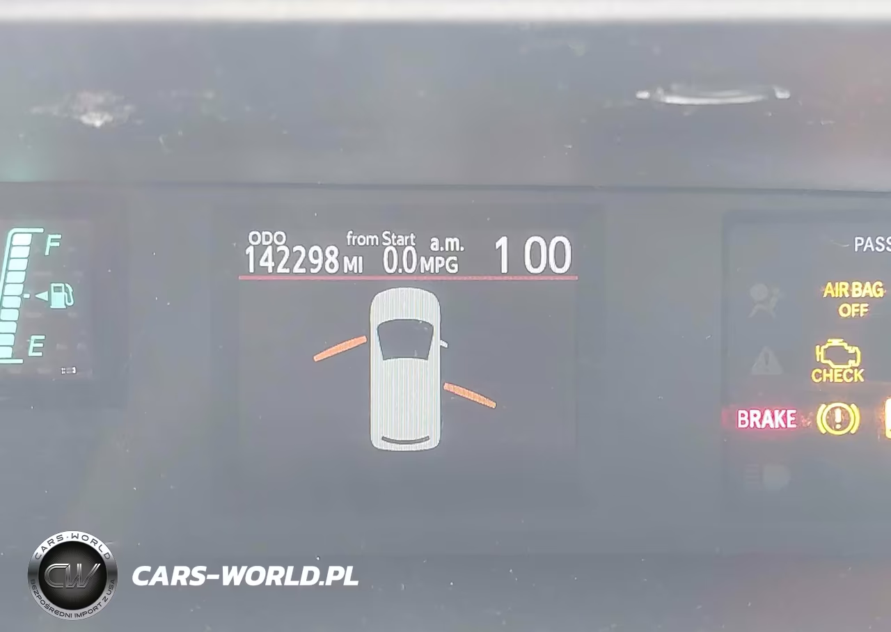 2012 Toyota Prius C Three VIN:JTDKDTB3XC1017876 - 7