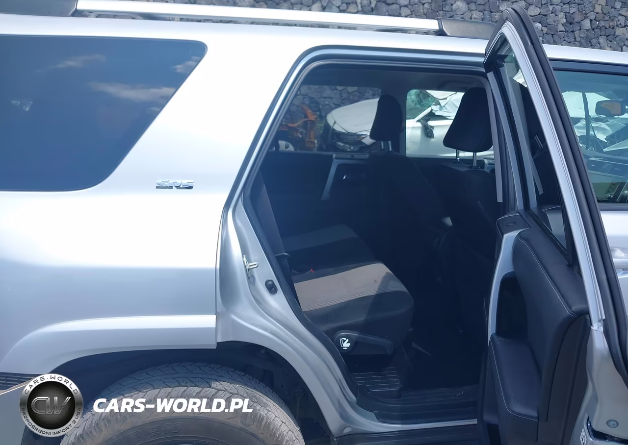 2022 Toyota 4Runner Sr5 VIN:JTEMU5JR1N6067271 - 8