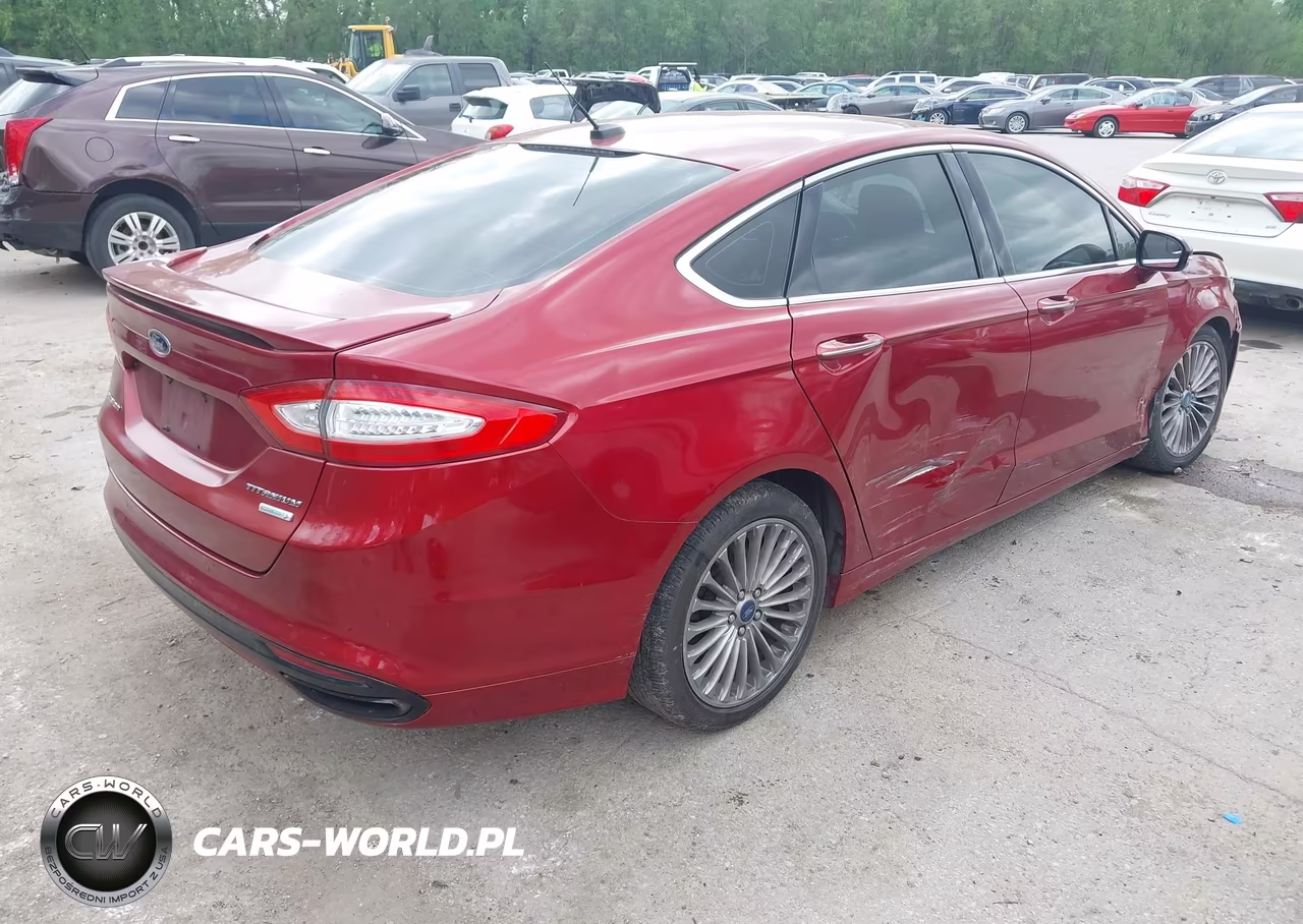 2013 Ford Fusion Titanium VIN:3FA6P0K96DR124139 - 4